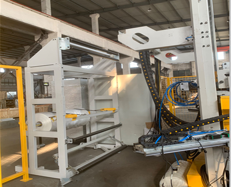 冷拉伸套膜机：常温包装，1 台顶 5...